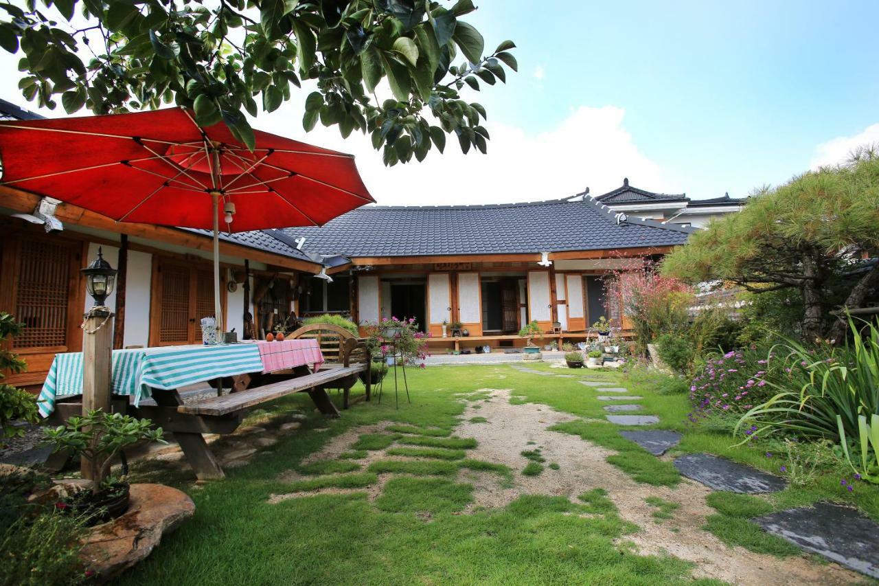 Hanok Madang Villa Jeonju Exterior foto